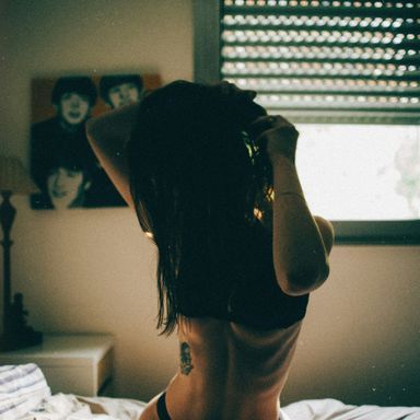 Immersed in the Magic of Deep Voice: How Sound Becomes Healing & Intimacy for You - Blog cover