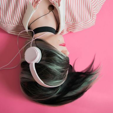 Boyfriend Audio: Why Women Love Comforting, Romantic Boyfriend Voice Experiences - Blog cover
